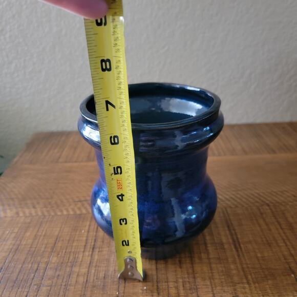 Vintage Studio Pottery Vase Signed 1994 with Cobalt Blue Glaze 7.5 Inch Handmade - Picture 6 of 10